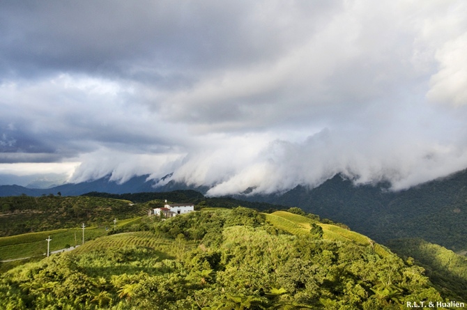 花蓮富里-六十石山-午後等拍耶蘇光 (61).jpg