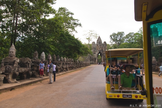 2011 吳哥窟DAY2-大吳哥Angkor Thom 巴戎廟The Bayon (7).jpg