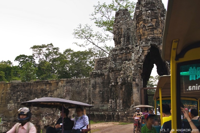 2011 吳哥窟DAY2-大吳哥Angkor Thom 巴戎廟The Bayon (8).jpg