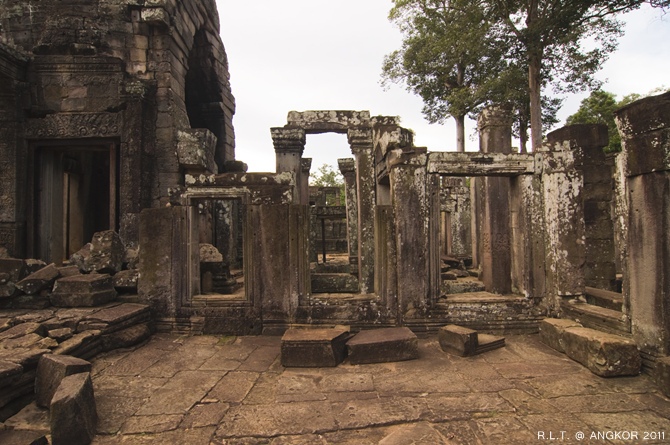 2011 吳哥窟DAY2-大吳哥Angkor Thom 巴戎廟The Bayon (41).jpg