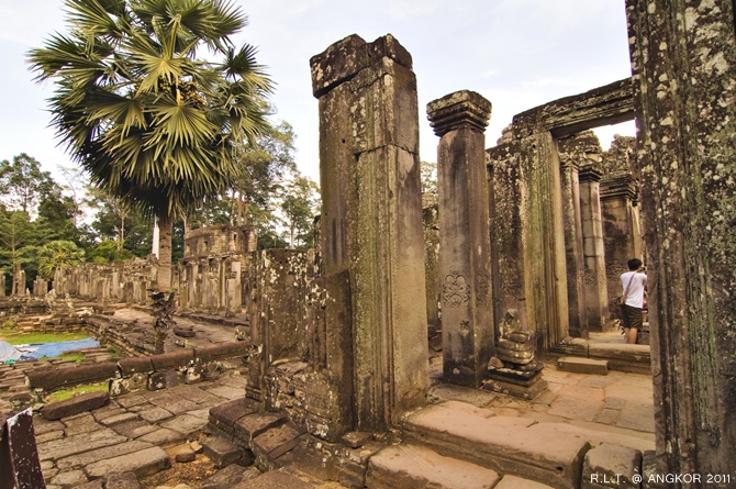 2011 吳哥窟DAY2-大吳哥Angkor Thom 巴戎廟The Bayon (92).jpg