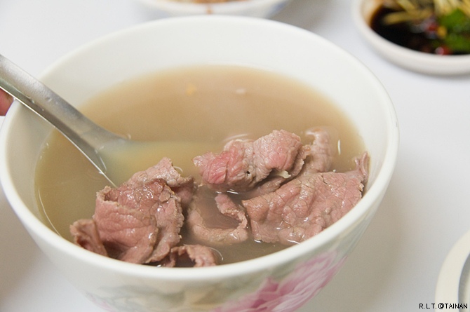 台南麻豆-阿榮牛肉湯-中山路跟中正路口_7.jpg