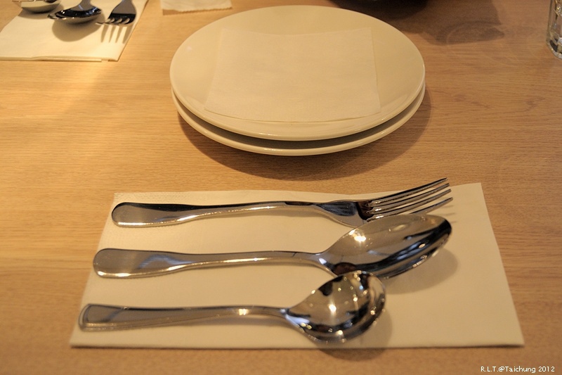 台中-Copain義式廚房-二訪-晚餐有開胃菜.燉飯大容西街-東京17年-日本師傅的義大利麵