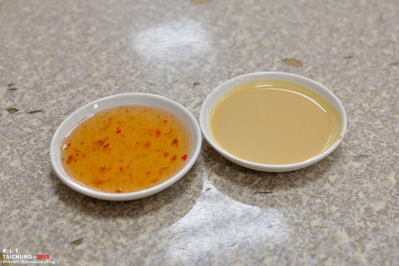 台中-東興路-燒鵝之家-最好吃的燒鵝-脆皮豬-金莎黃金豆腐-鵝油飯 台中-東興路-燒鵝之家-最好吃的燒鵝-脆皮豬-金莎黃金豆腐-鵝油飯