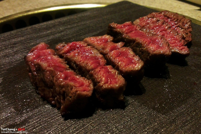 台中老乾杯-貝身肉牛排-全素蔬菜釜飯-辣味蔬蔡牛肉湯 (15).jpg