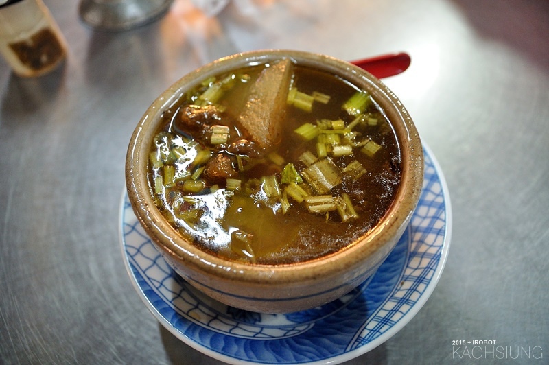 高雄-老李排骨酥-界揚蛋餅九層塔茼蒿-老謝鴨肉 (7).JPG 高雄-老李排骨酥-界揚蛋餅九層塔茼蒿-老謝鴨肉 (7).JPG