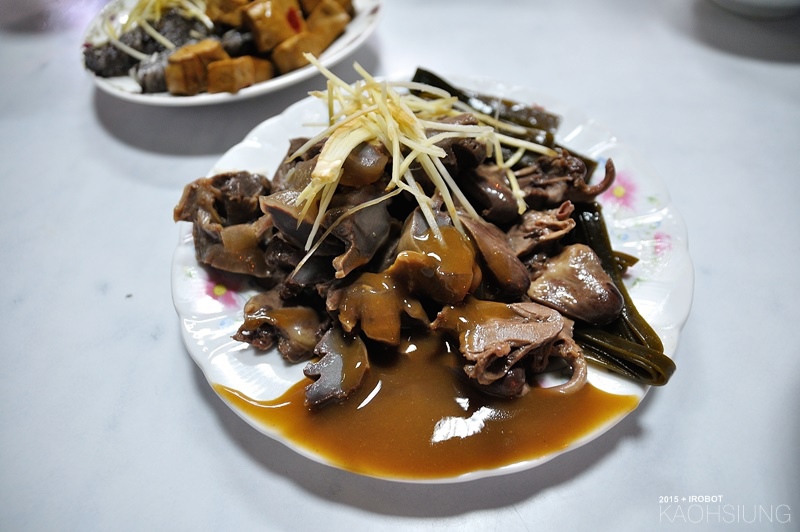 高雄-老李排骨酥-界揚蛋餅九層塔茼蒿-老謝鴨肉 (12).JPG 高雄-老李排骨酥-界揚蛋餅九層塔茼蒿-老謝鴨肉 (12).JPG