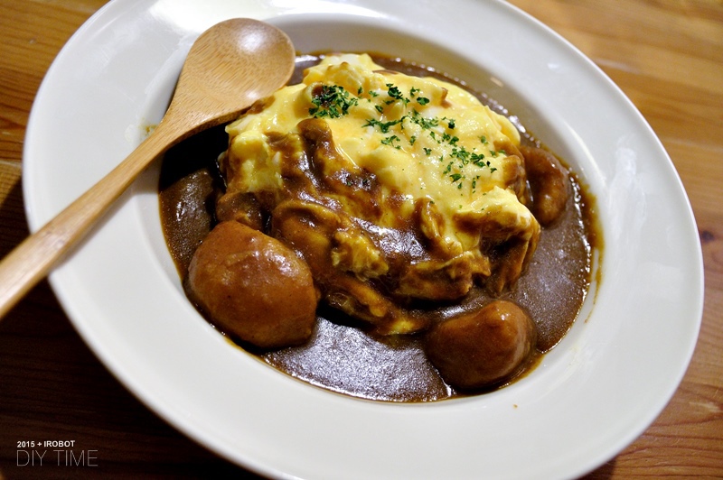 咖哩蛋包飯 (2).JPG 咖哩蛋包飯 (2).JPG