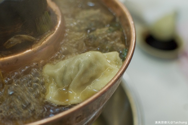 台中文心。清真恩德元餃子館-牛肉丸子火鍋_44.jpg