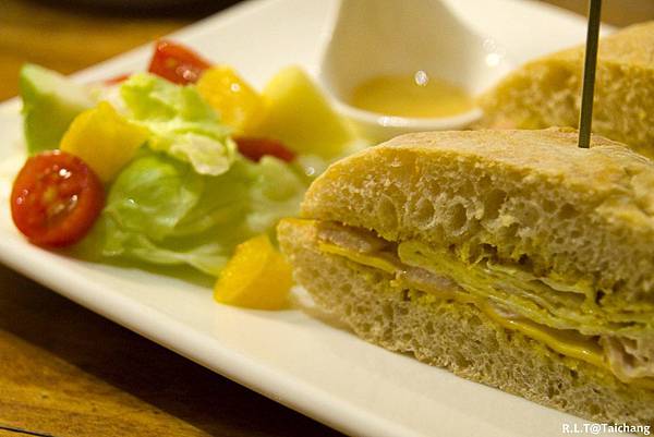 台中大誠。拾光机壹号(拾光機一號)‧老房子飲食空間-麵茶冰沙 (43).jpg