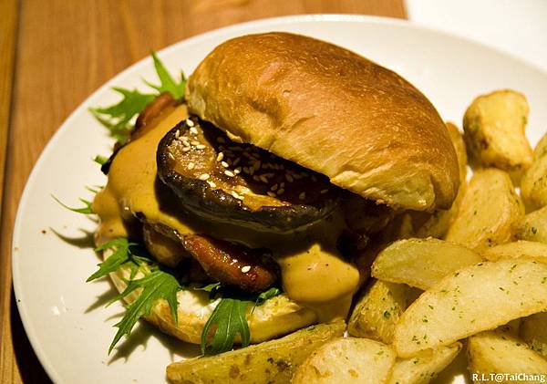 台中美村。for Farm Burger 田樂漢堡四訪完結_14.jpg