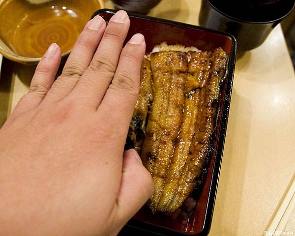 台北天津。鰻料理京都屋鰻魚飯_41.jpg