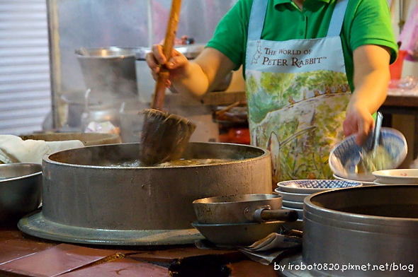 台南國華街美食-阿瑞意麵。大菜市羊肉湯。鄭記土魠魚羹_30.jpg