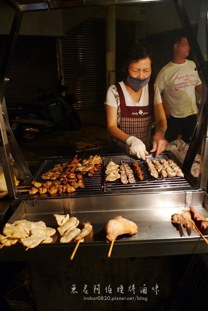 台南謝宅3外加美食之旅。豆奶忠。阿亮雞排。無名阿伯燒烤滷味 (5).jpg