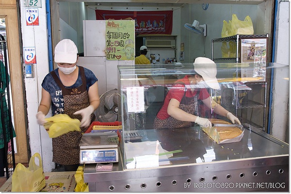 台南府城美食-護境王廟麵店+名東蛋糕_43.JPG