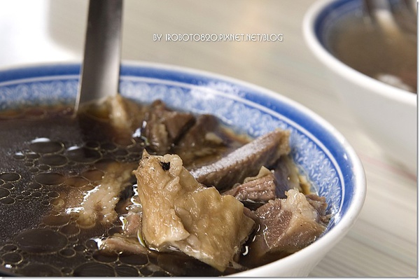 台南府城美食-阿堂鹹粥+包成羊肉湯+阿鳳浮水魚羹_33.JPG