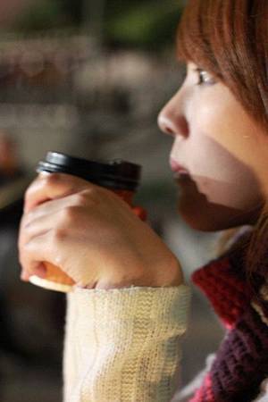 一杯熱可可的碧潭