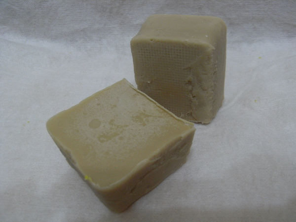 榛果保濕滋養皂 榛果保濕滋養皂