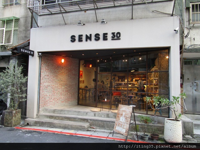 IMG_1848.JPG IMG_1848.JPG