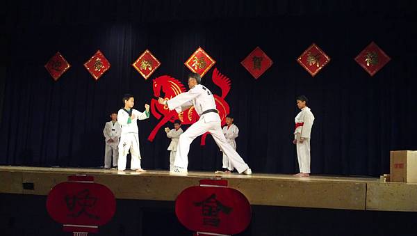 2014-02-08_15-59-37_333 2014-02-08_15-59-37_333