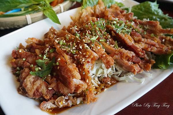 ♥文山區美食♥ 秘境森林庭園餐廳打造台北的世外桃源,愜意品嚐泰式料理~很推薦唷!!