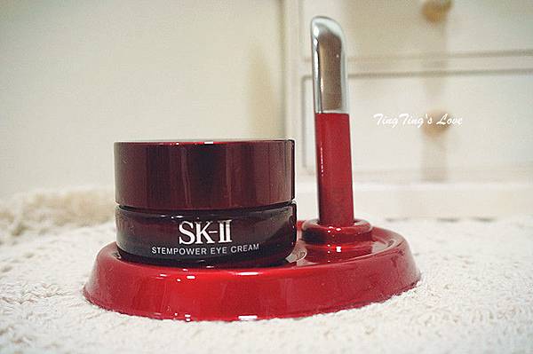 DSC04591_副本.jpg ♥保養♥ 微導亮眼新科技 SK-II 微磁亮眼修護組,讓眼周保養不只有感還要更有效