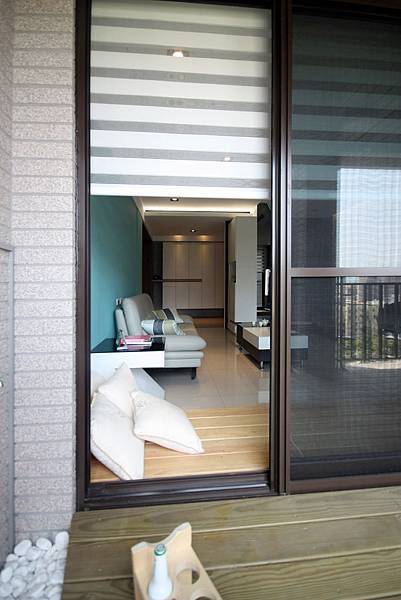 IMG_3325.JPG IMG_3325.JPG