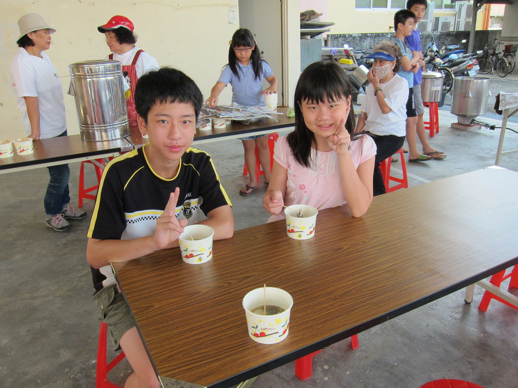 12吃虱目魚丸湯.JPG 12吃虱目魚丸湯.JPG