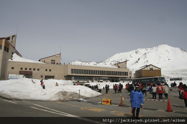 立山雪壁