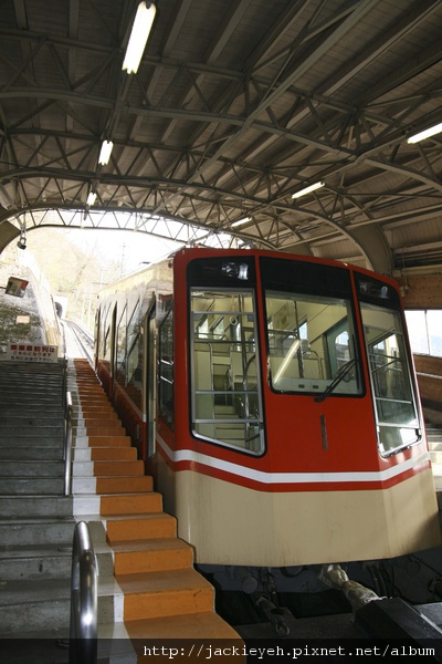 登山電纜車