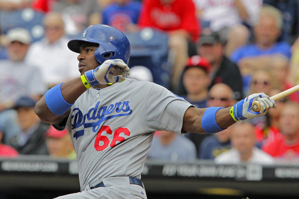 Yasiel+Puig+Los+Angeles+Dodgers+v+Philadelphia+7m1Qk-6QWAtl