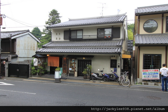 IMG_1074.JPG IMG_1074.JPG