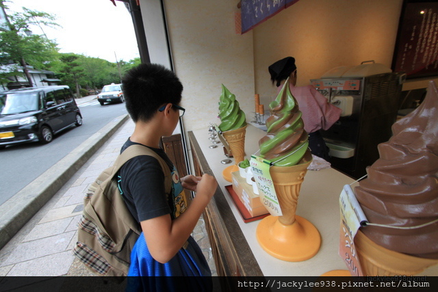 IMG_2229.JPG IMG_2229.JPG