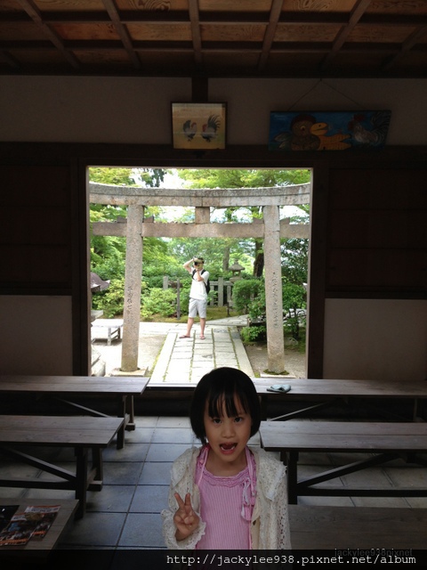 Japan-191.jpg Japan-191.jpg