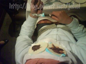 2007 立X解散團聚餐 遲到的處罰 2.jpg 2007 立X解散團聚餐 遲到的處罰 2.jpg