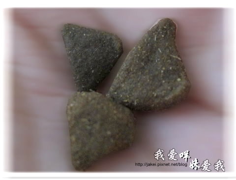 2010-07-11 飼料與電剪 05.jpg 2010-07-11 飼料與電剪 05.jpg