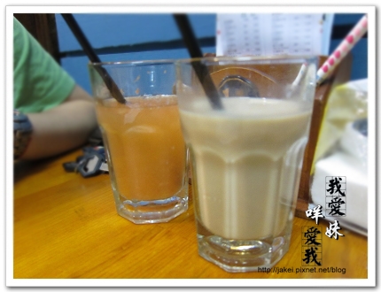2010-07-11 尼克咖啡05.jpg 2010-07-11 尼克咖啡05.jpg