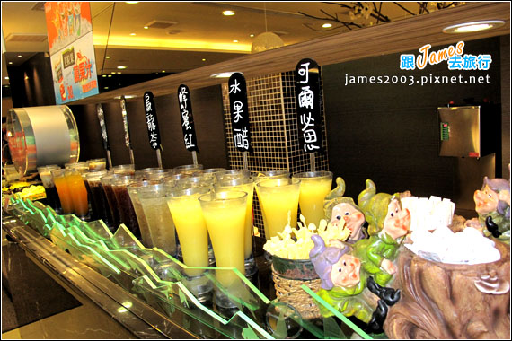 彰化 千葉火鍋尊爵店-甜點蛋糕吃到飽 @ 跟James去旅行 :: 痞客邦