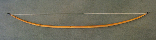 640px-Englishlongbow