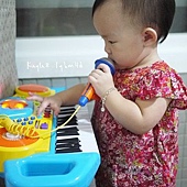 1000906 [1y6m4d]