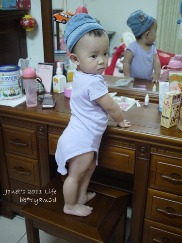 1001104 [1y8m2d]