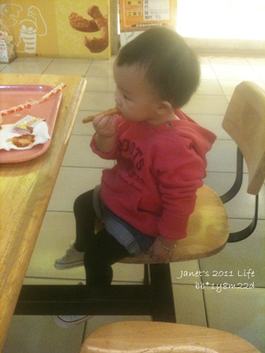 1001124 [1y8m22d]