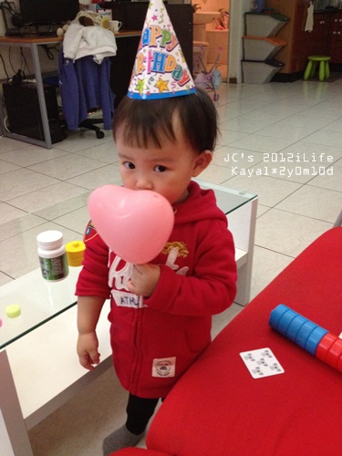 1010310 [2y0m8d]