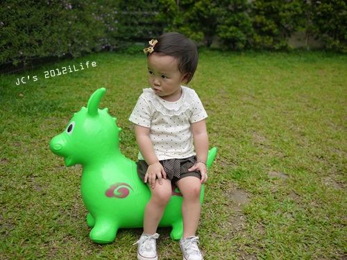 1010404 [2y1m2d]