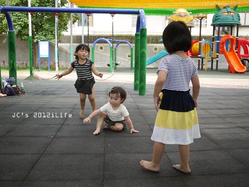 1010415 [2y1m13d]
