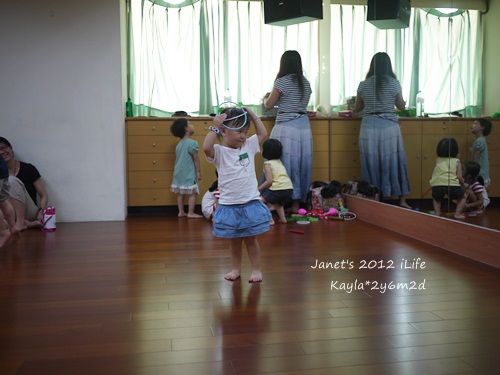 1010904 [2y6m2d]