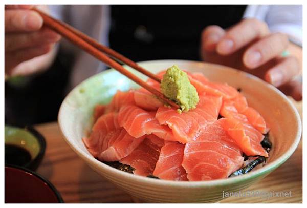 IMG_1468-1398.jpg IMG_1468-1398.jpg