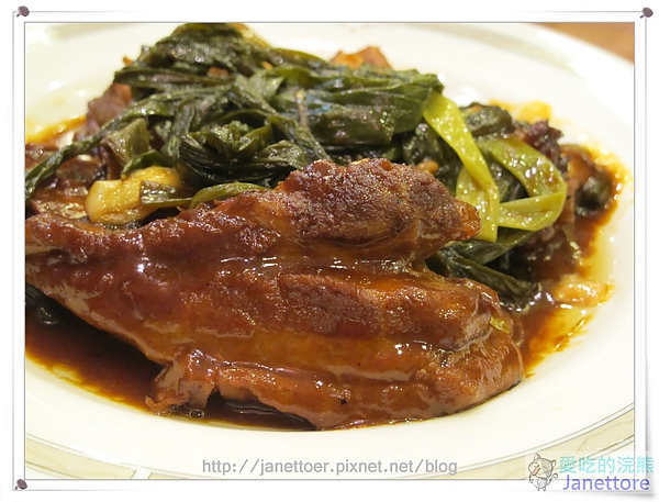 IMG_1557.jpg IMG_1557.jpg