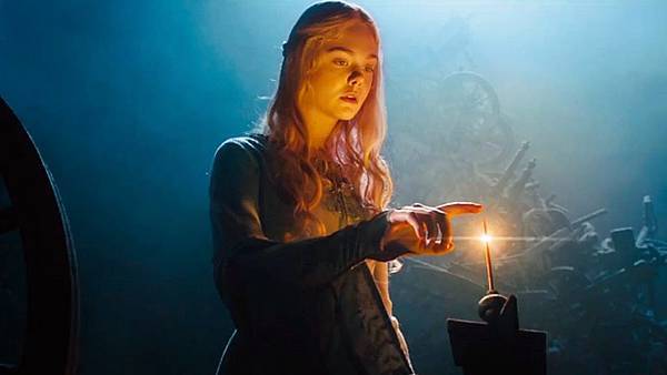 Mal&eacute;fica+Pic2+Maleficent