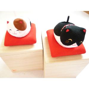 桐箱 しっぽゆらゆら ソーラー ミニ猫 黒猫 - ねこ雑貨「にゃんこ屋」.jpg